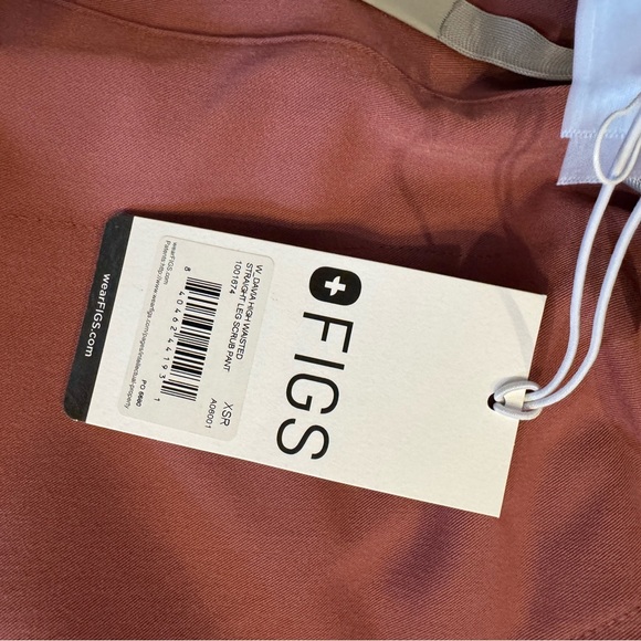 Figs Davia High Waisted scrub pant in mauve - Picture 3 of 4